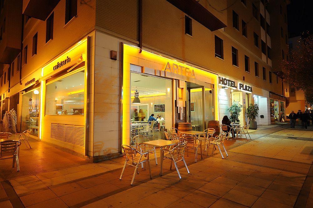 Hotel Pamplona Plaza المظهر الخارجي الصورة