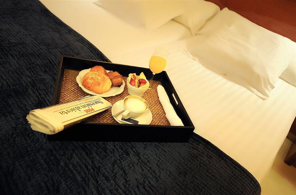 Hotel Pamplona Plaza المظهر الخارجي الصورة