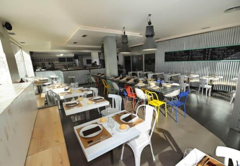 Hotel Pamplona Plaza المظهر الخارجي الصورة